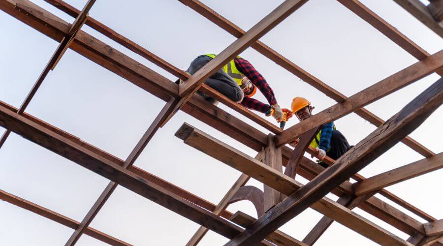 Professional gutter cleaning services in Freeland, PA